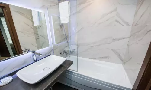 هتل ریور ویو تفلیس